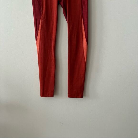 Outdoor Voices Red High Rise Techsweat Zoom Leggings - Picture 3 of 5